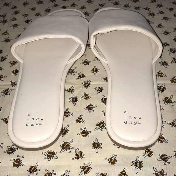 White a new day flat slides (9) - Picture 4 of 6